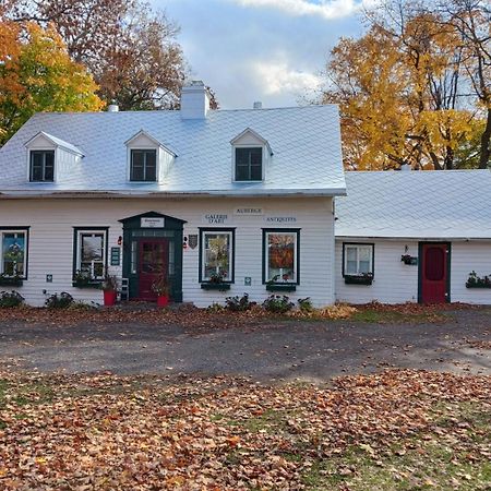 Auberge Les Blancs Moutons Saint-Laurent-de-l'ile d'Orleans Zewnętrze zdjęcie