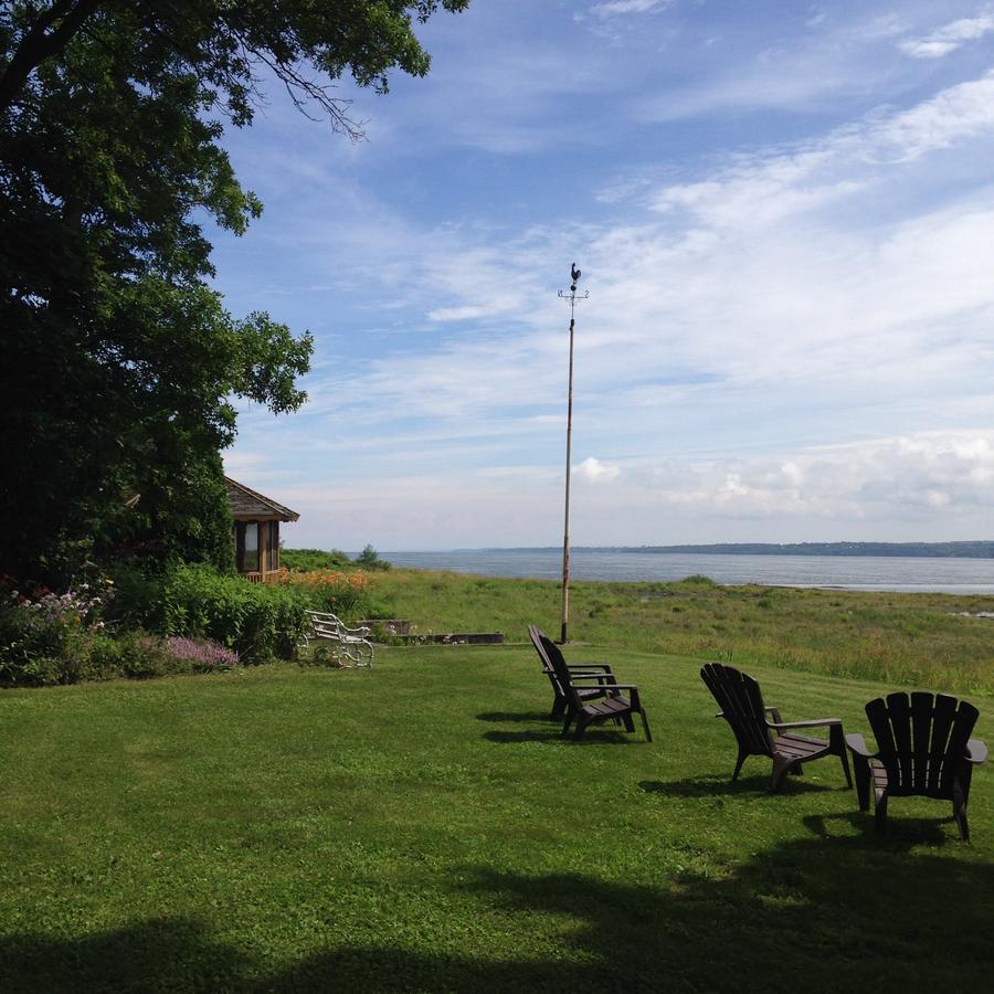 Auberge Les Blancs Moutons Saint-Laurent-de-l'ile d'Orleans Zewnętrze zdjęcie