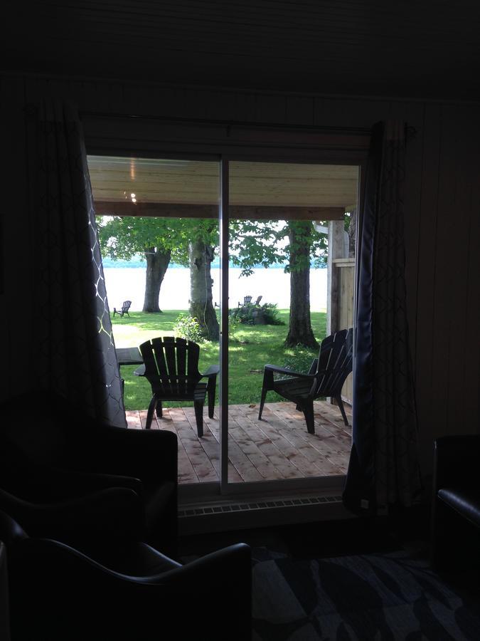 Auberge Les Blancs Moutons Saint-Laurent-de-l'ile d'Orleans Zewnętrze zdjęcie