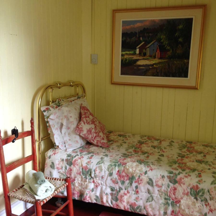 Auberge Les Blancs Moutons Saint-Laurent-de-l'ile d'Orleans Zewnętrze zdjęcie